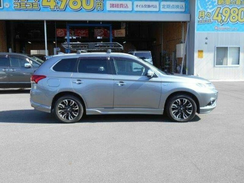 OUTLANDER PHEV