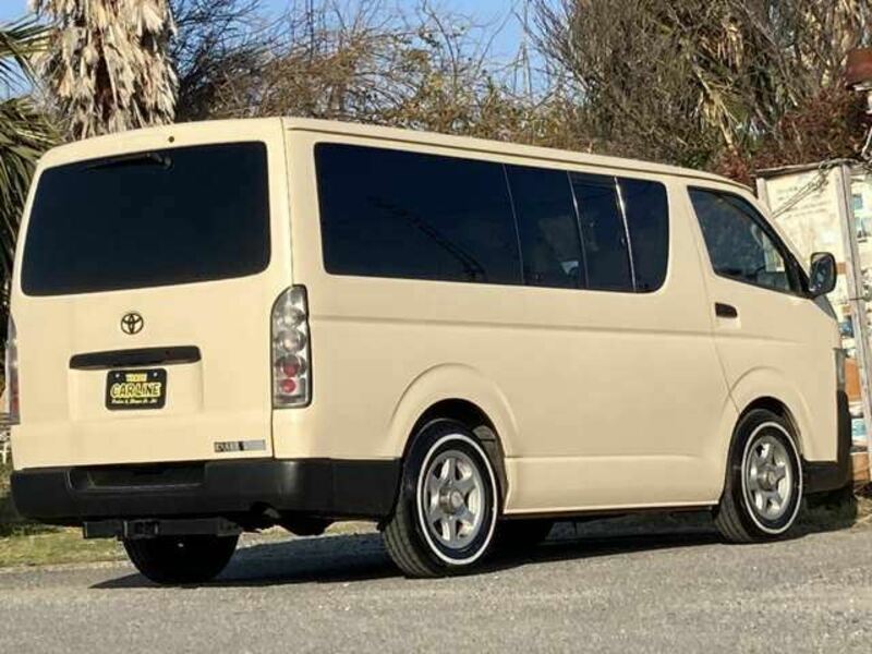 HIACE VAN