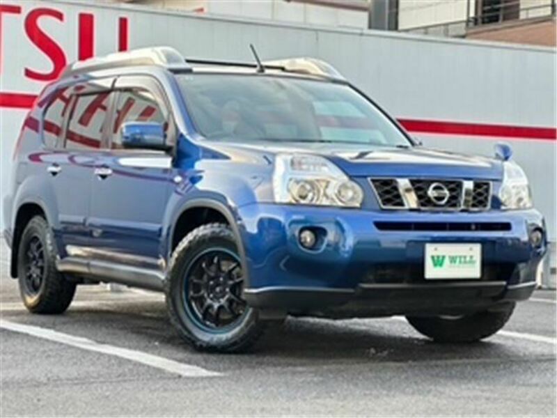 X-TRAIL