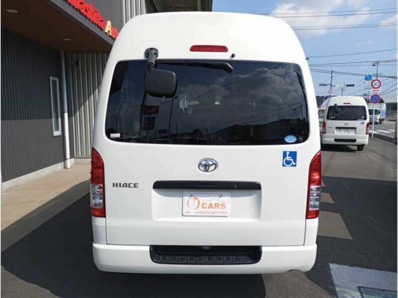 HIACE VAN