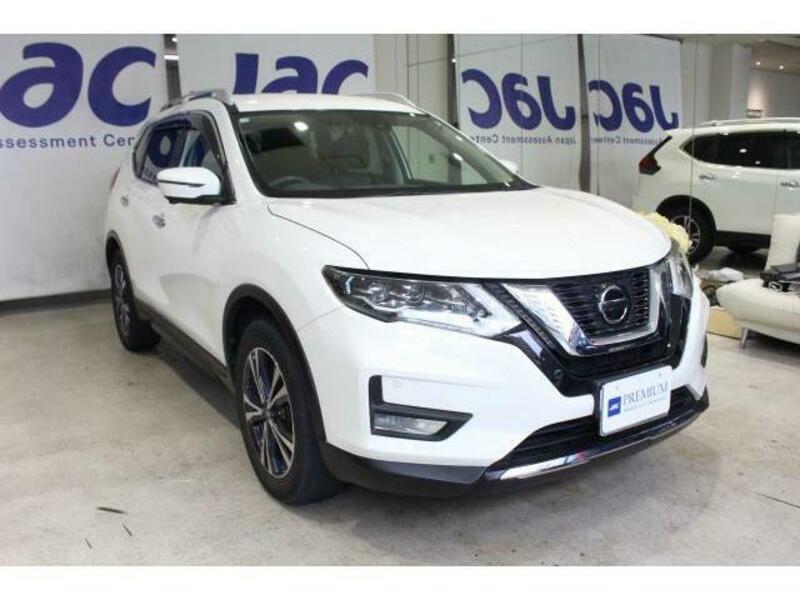 X-TRAIL