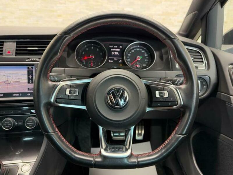 GOLF GTI