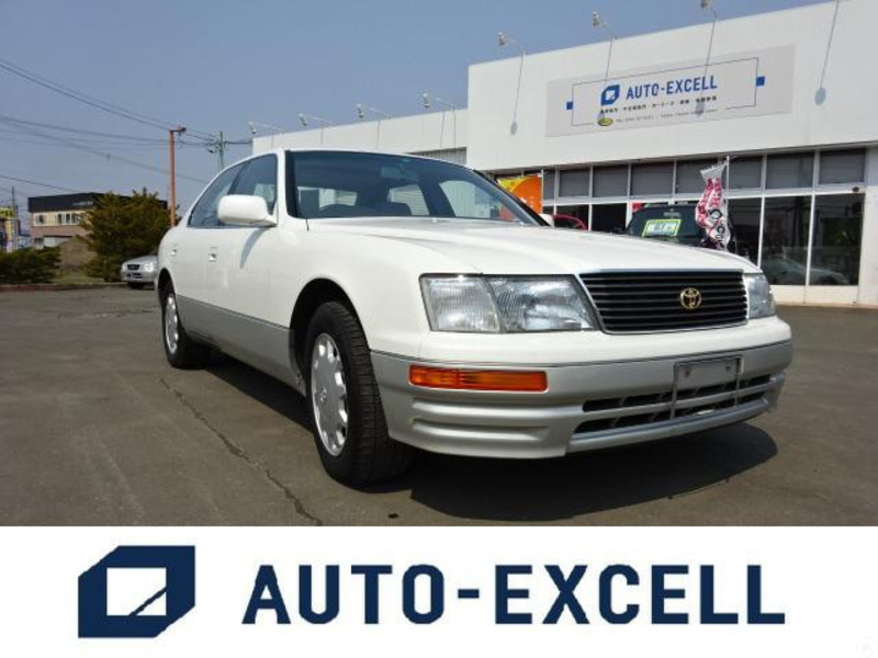 TOYOTA　CELSIOR