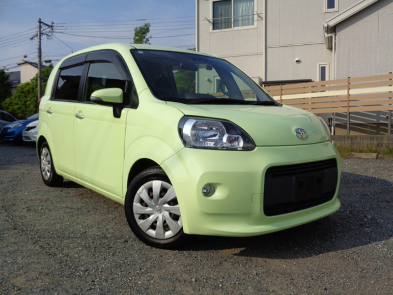 TOYOTA PORTE