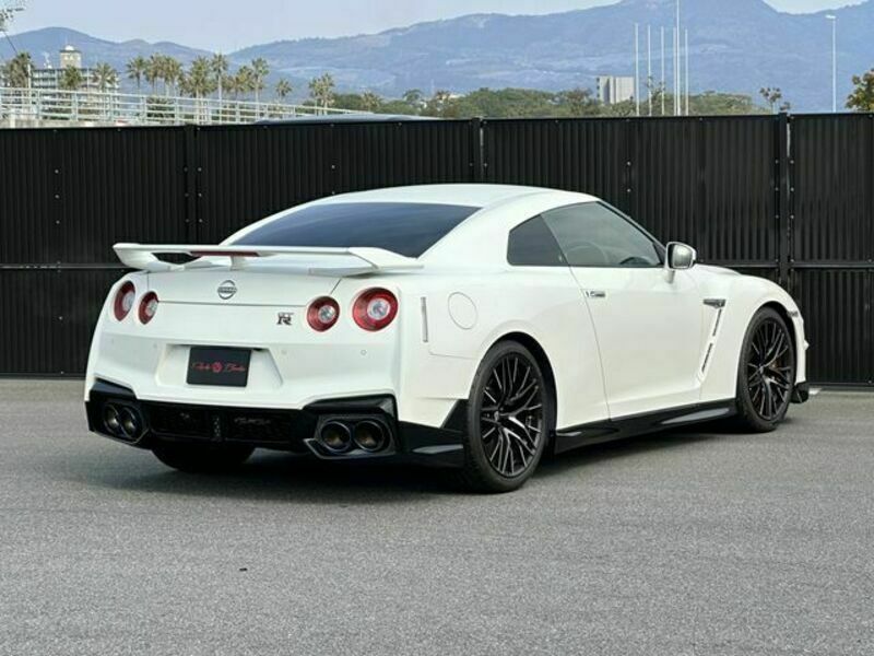 GT-R