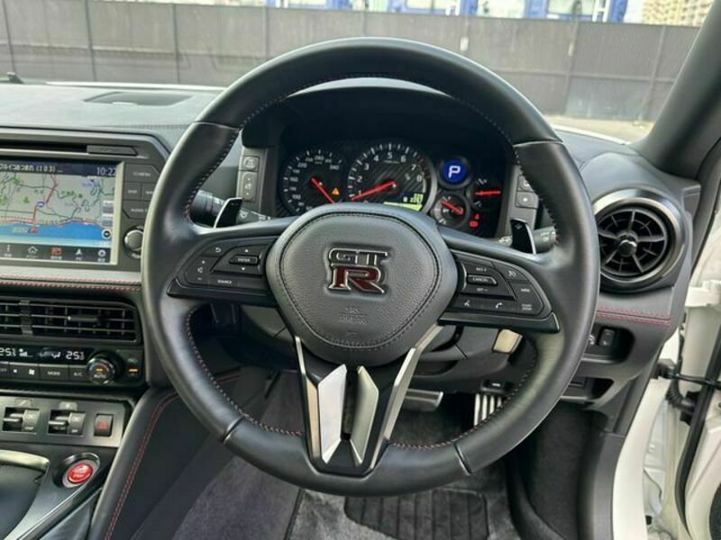 GT-R