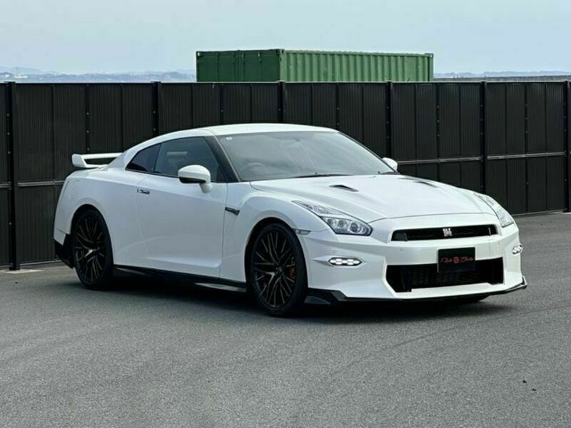GT-R