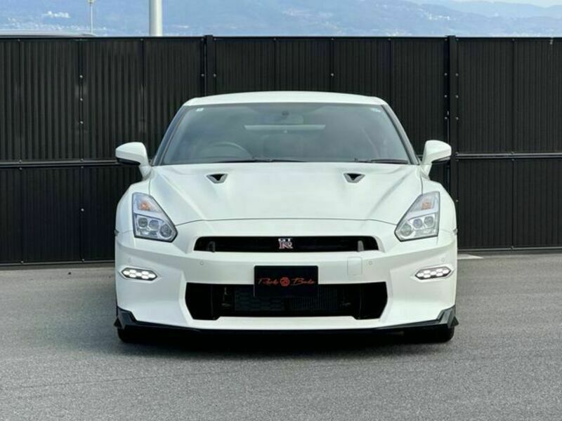 GT-R