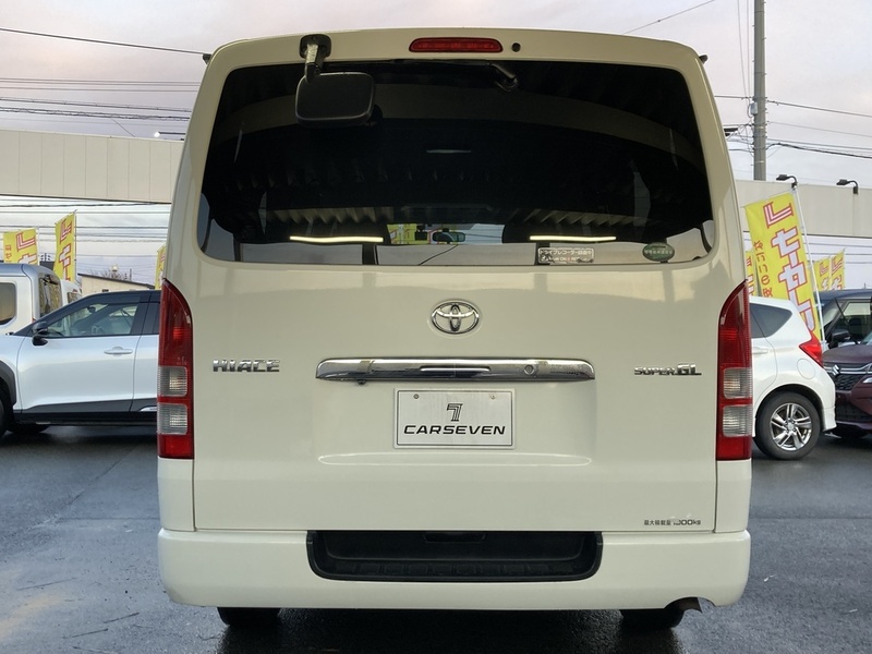 HIACE VAN