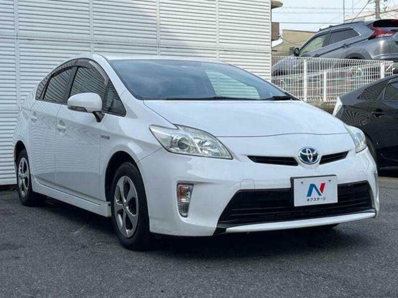 PRIUS-16