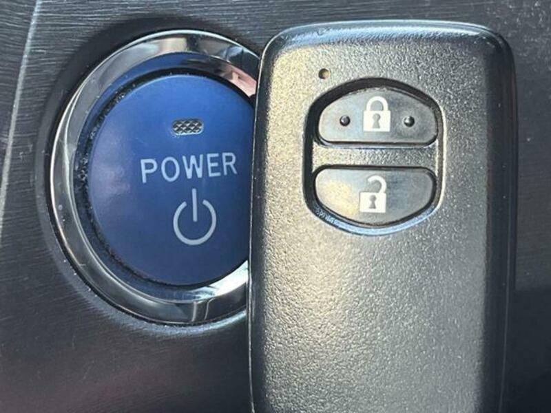 PRIUS-5
