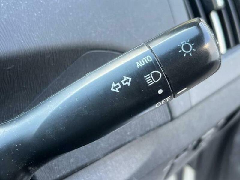 PRIUS-7