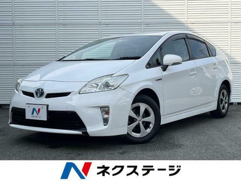TOYOTA　PRIUS