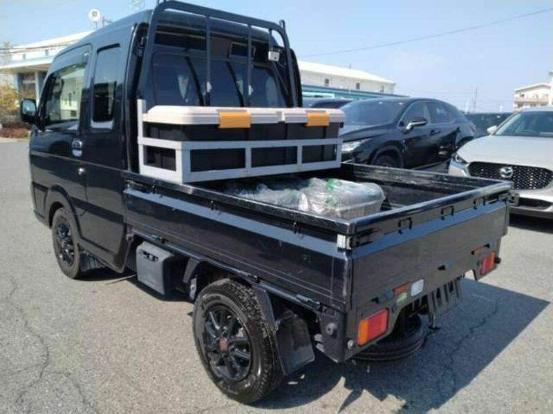 CARRY TRUCK