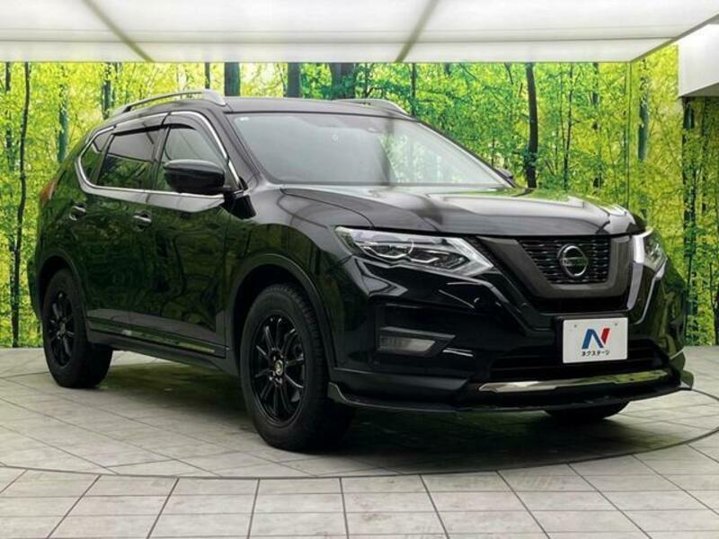 X-TRAIL