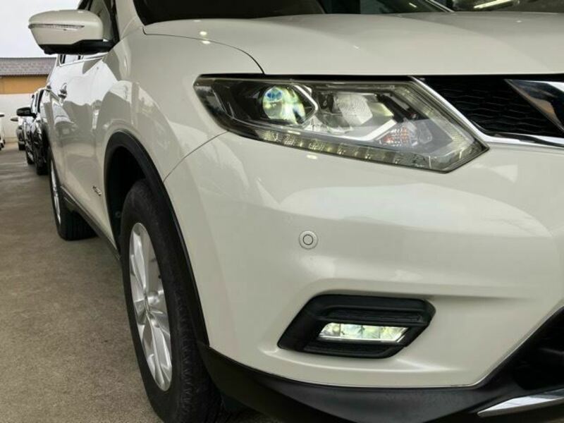 X-TRAIL-21