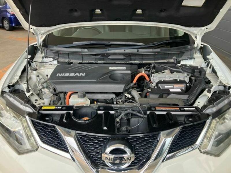 X-TRAIL-23