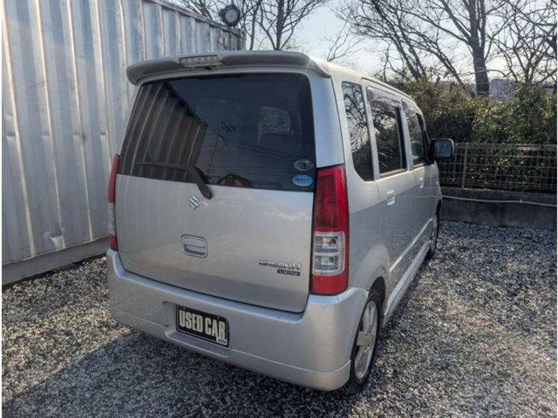 WAGON R