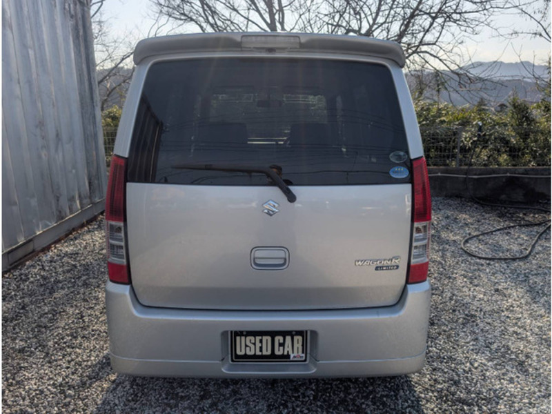 WAGON R