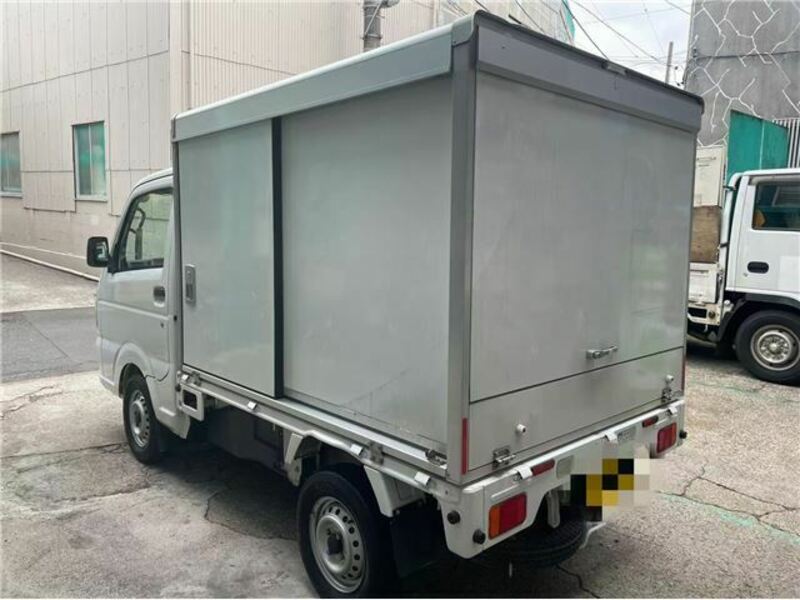 CARRY TRUCK