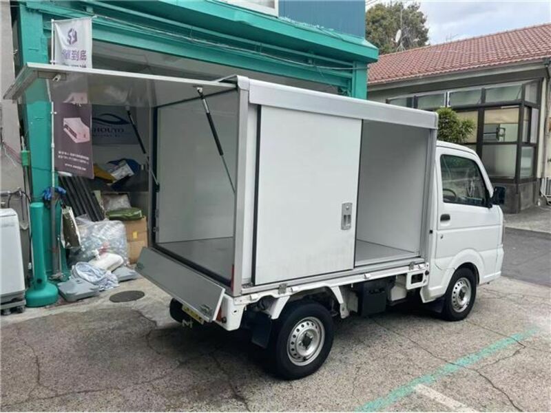 CARRY TRUCK