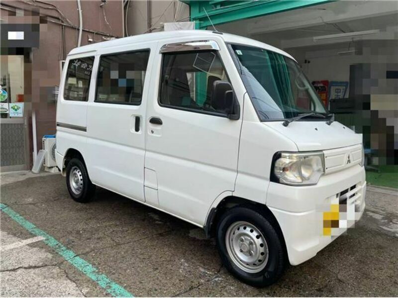 MITSUBISHI MINICAB VAN