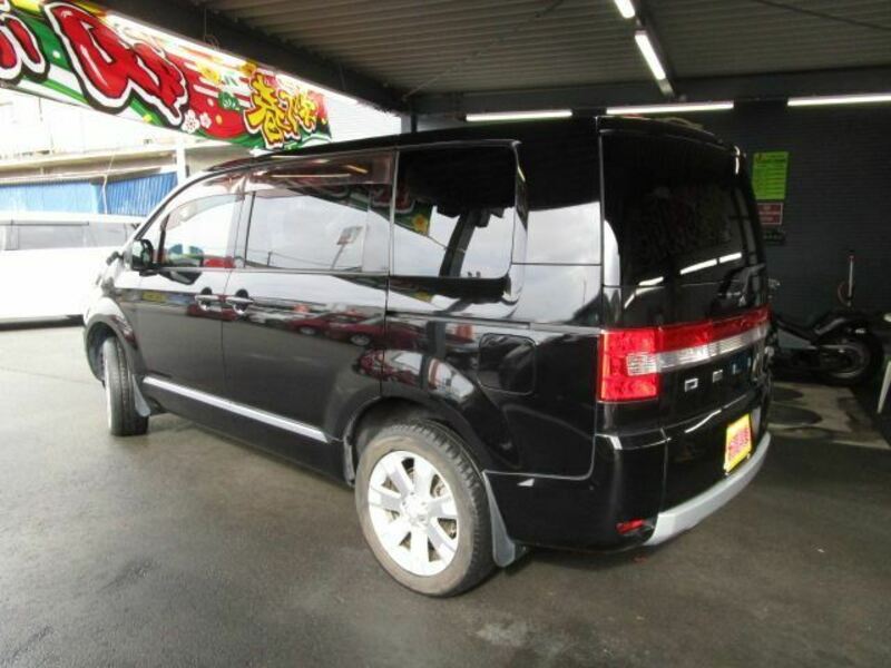 DELICA D5