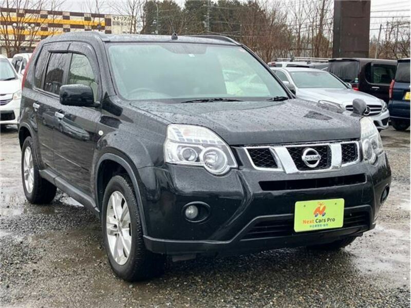 X-TRAIL