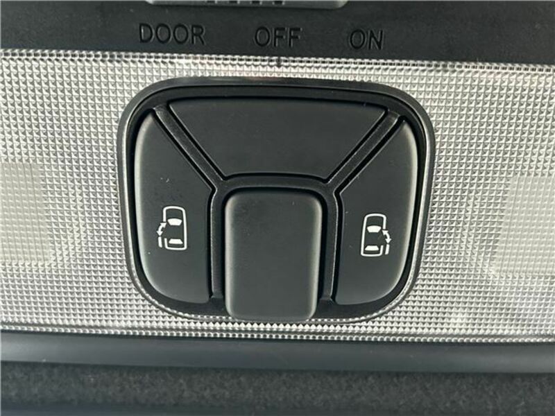 ESTIMA HYBRID-13