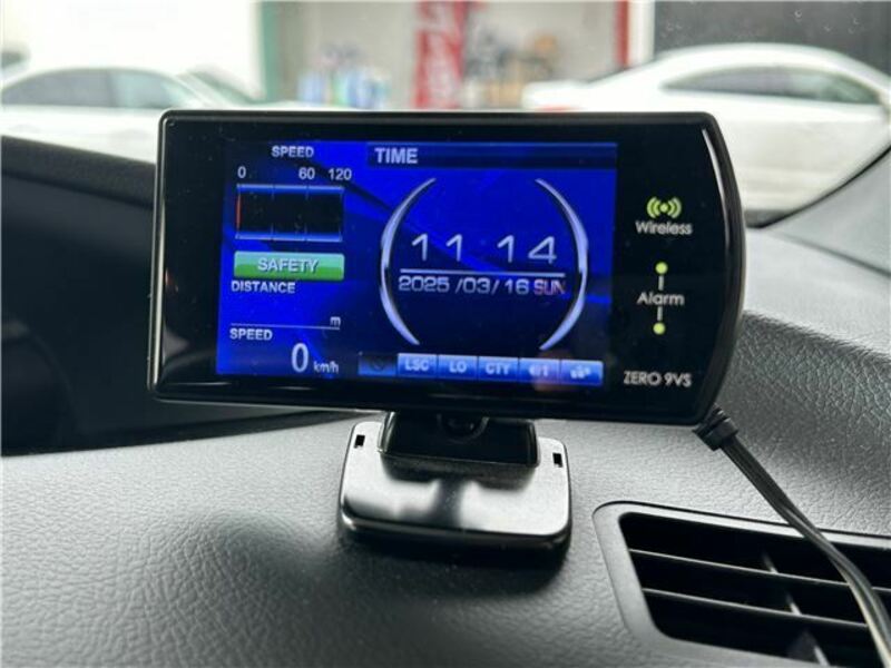 ESTIMA HYBRID-29