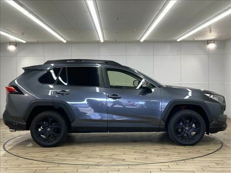 RAV4