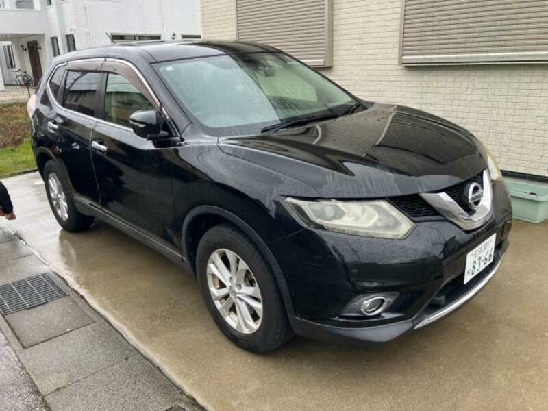 X-TRAIL