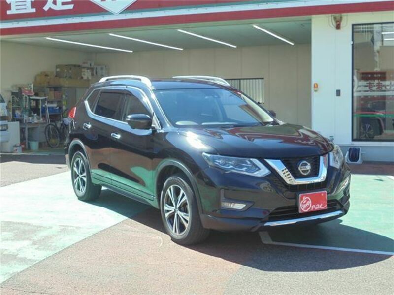 X-TRAIL-5