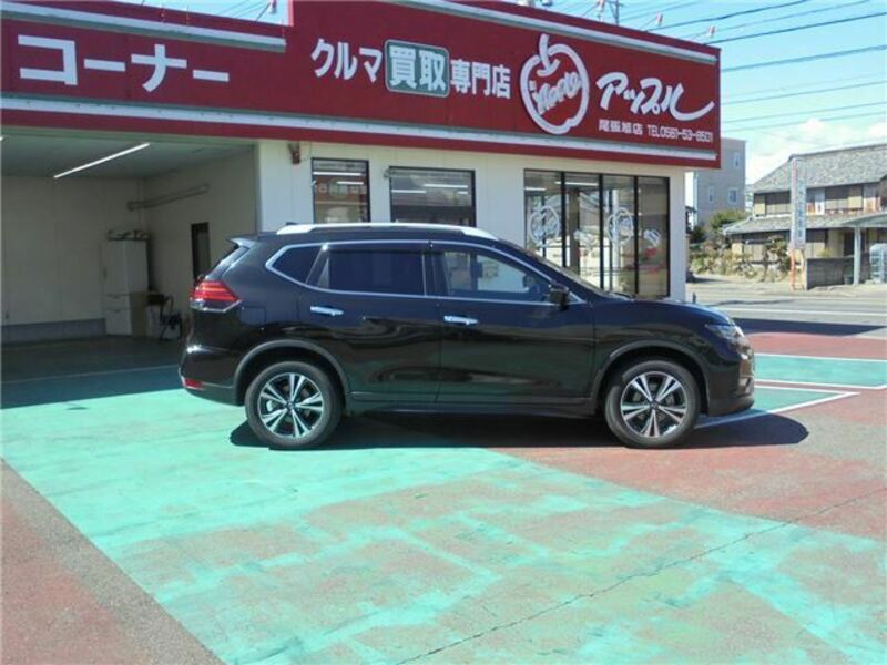 X-TRAIL-6