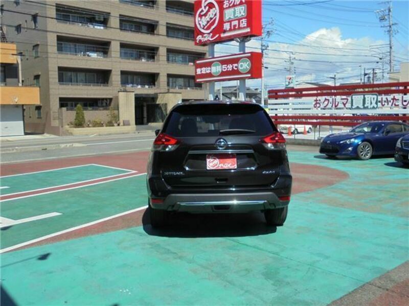 X-TRAIL-8