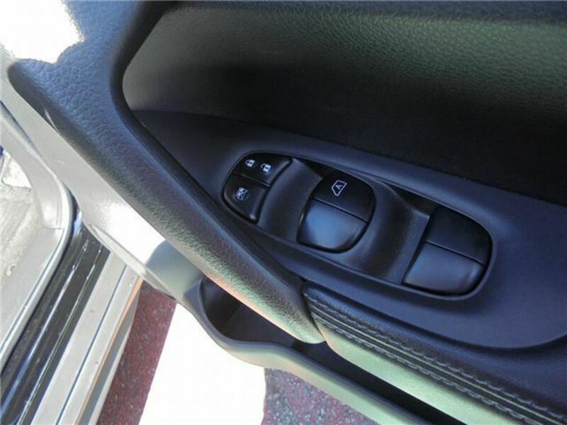 X-TRAIL-17