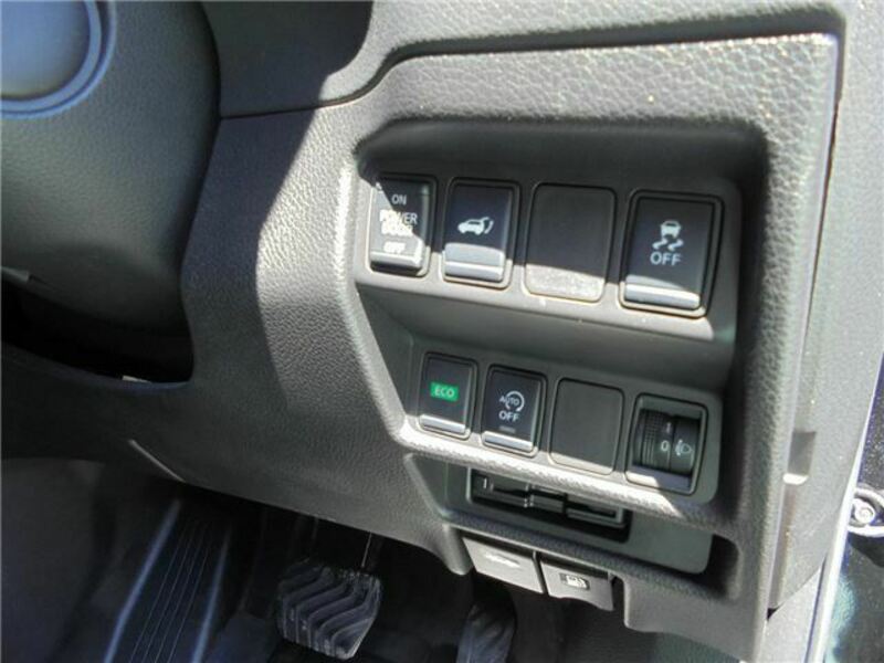 X-TRAIL-19