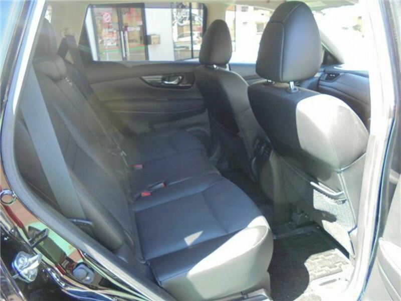 X-TRAIL-20