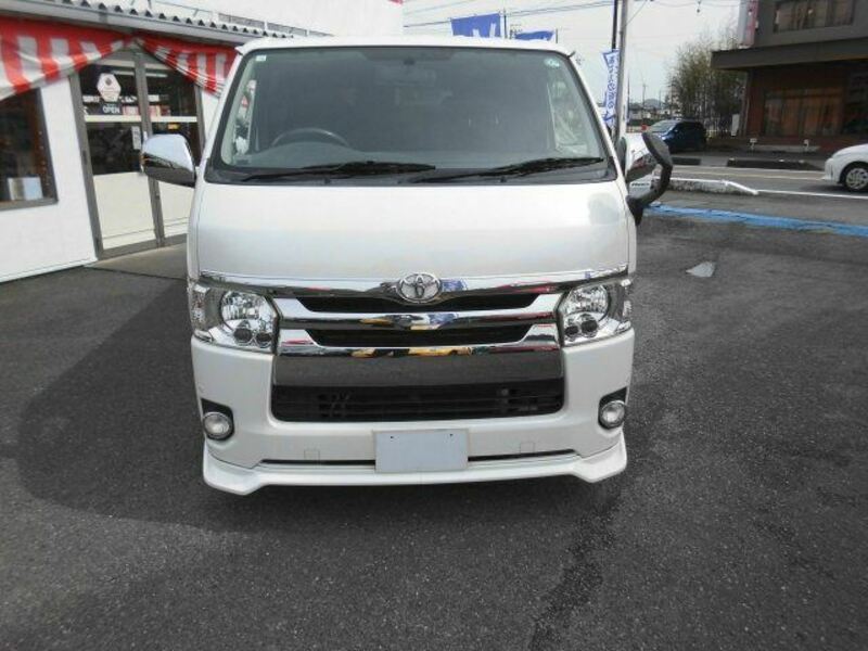 HIACE VAN