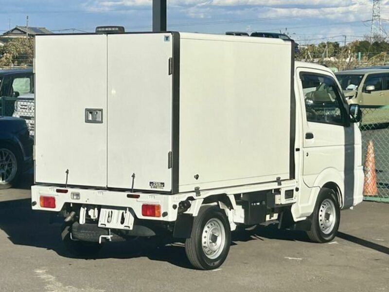 CARRY TRUCK