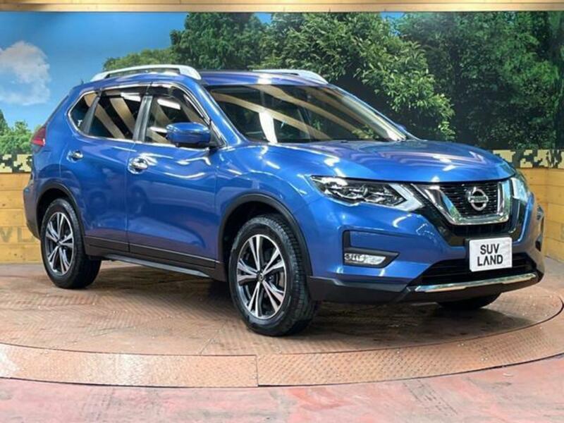 X-TRAIL