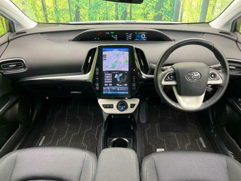 PRIUS PHV