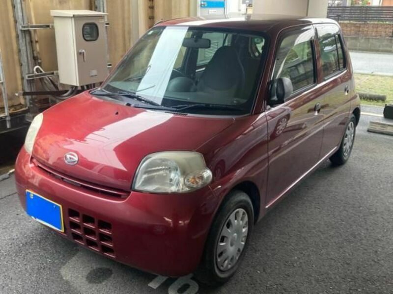 DAIHATSU ESSE
