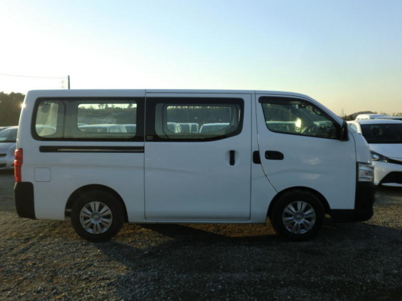CARAVAN VAN