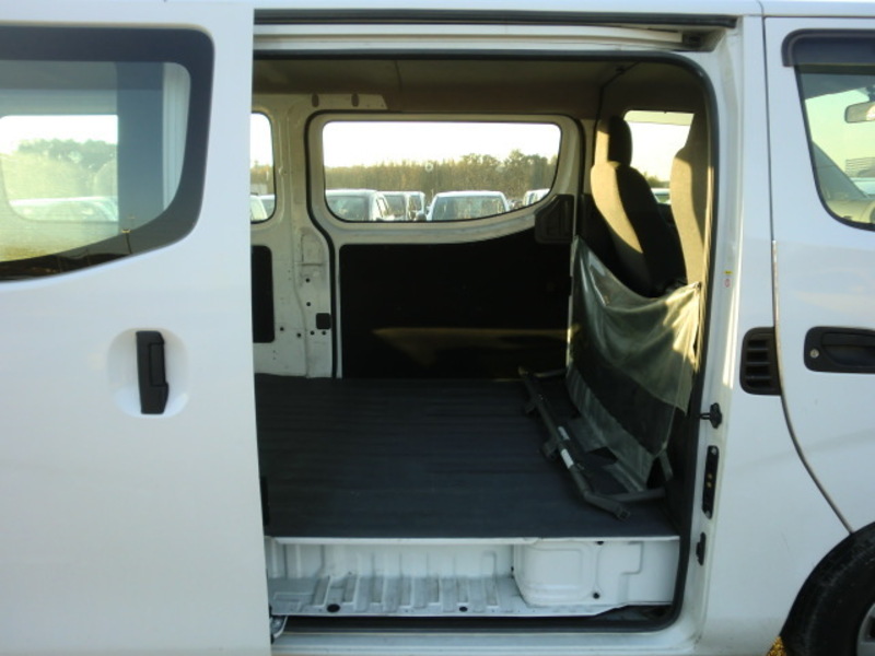 CARAVAN VAN