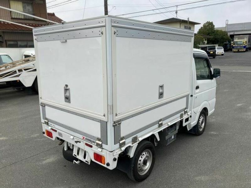 CARRY TRUCK