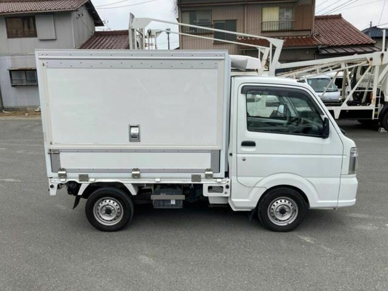 CARRY TRUCK