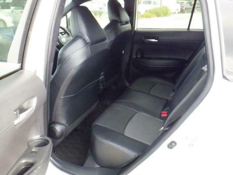 COROLLA CROSS