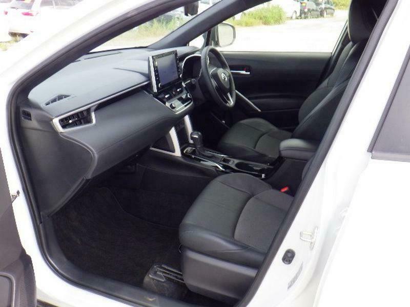 COROLLA CROSS