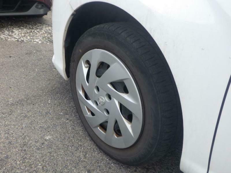 COROLLA AXIO